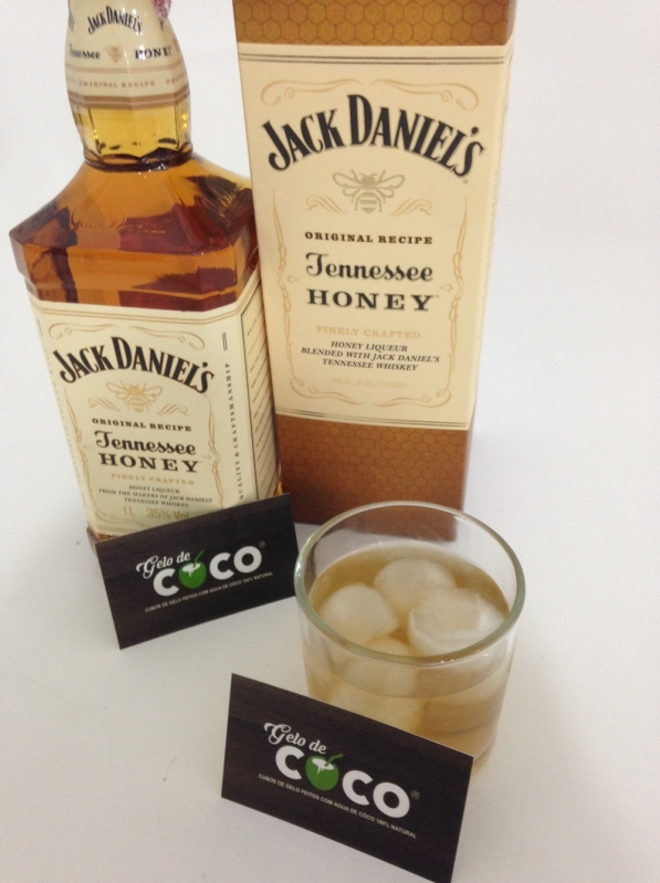 Distribuidores de Gelo de Coco para Balada Tremembé - Distribuidor de Gelo para Comércio em Osasco Distribuidores de Gelo de Coco para Balada Tremembé - Distribuidor de Gelo para Comércio em Osasco
