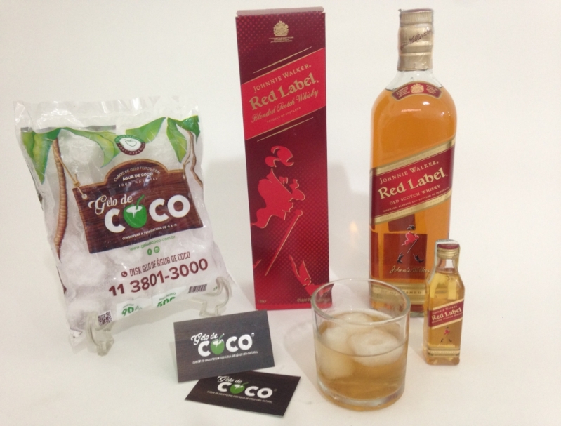 Fabricante de Gelo de Agua de Coco para Drink Preço Belenzinho - Fabricante de Gelo de Agua de Coco para Whisky