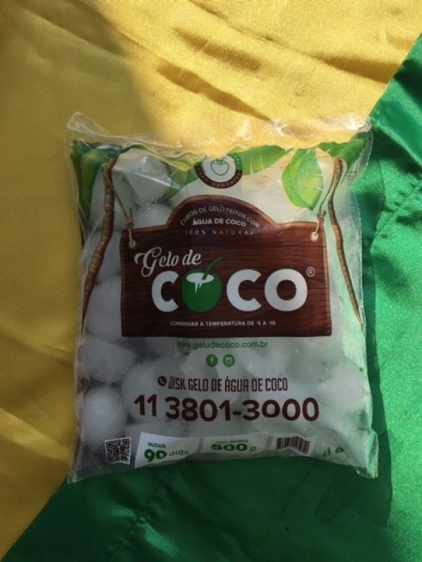Gelo de água de Coco para Whisky Valor Piqueri - Gelo de Coco Tubão -  Maqgel Distribuidora de Gelo