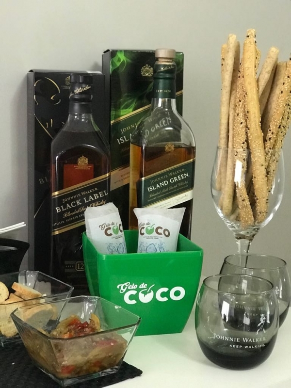 Gelo de Agua de Coco Tubo Preço Vila Leopoldina - Gelo de Coco para Whisky