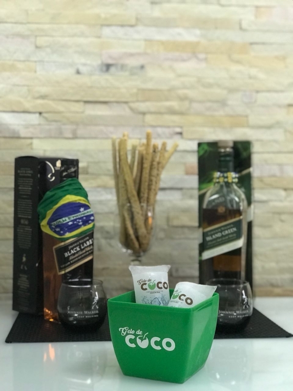 Gelo de Coco em Tubo 200 Ml Preço Freguesia do Ó - Gelo de Coco Tubão